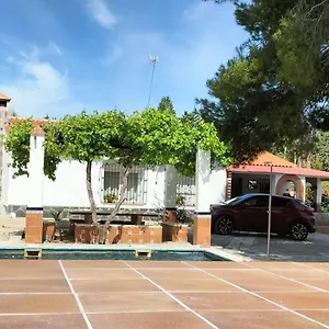 casa-de-campo-con-piscina-y-barbacoa.besthotelstoledo.com/